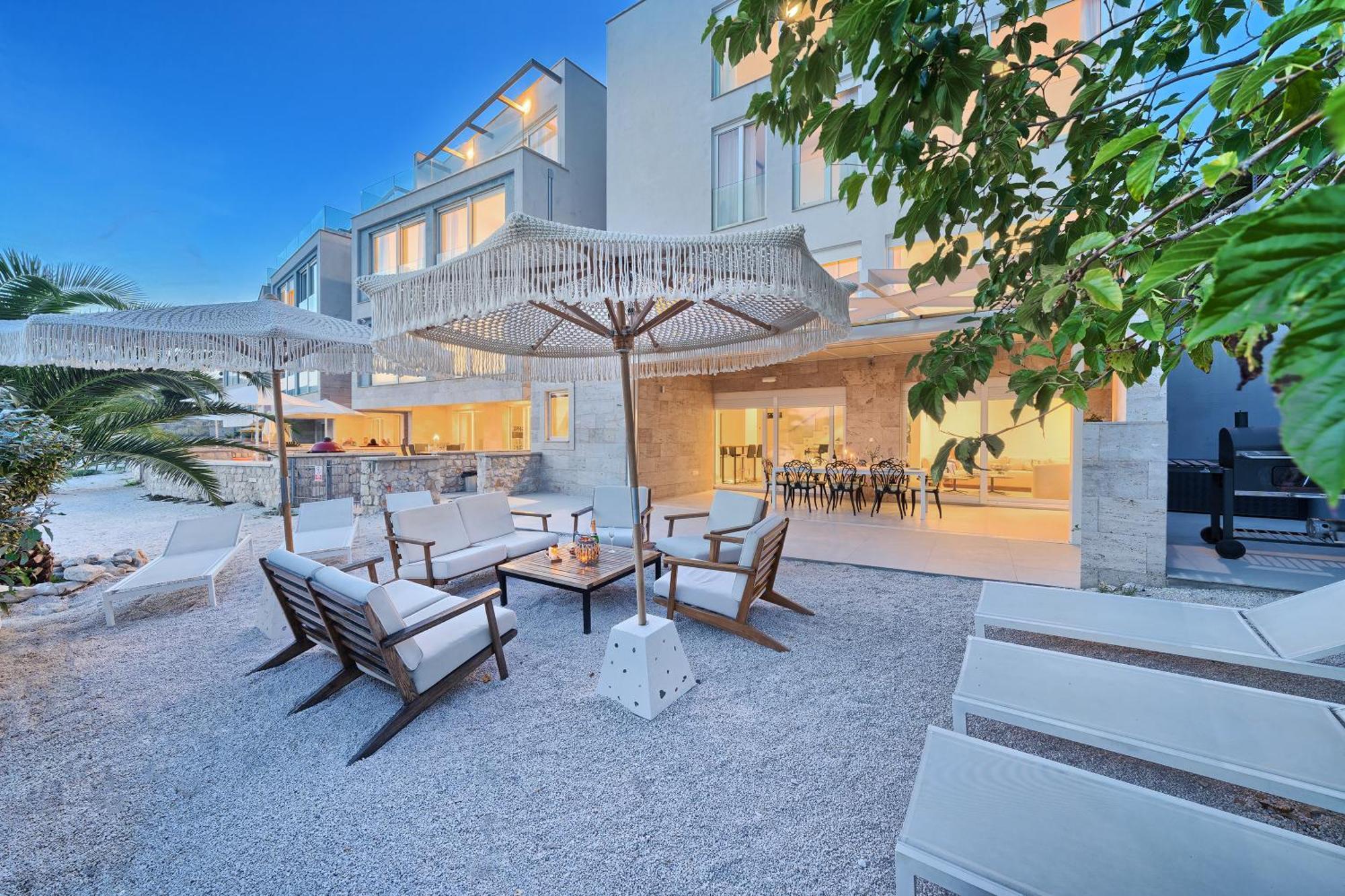 Livingstone Beach House โตรกีร์ ภายนอก รูปภาพ