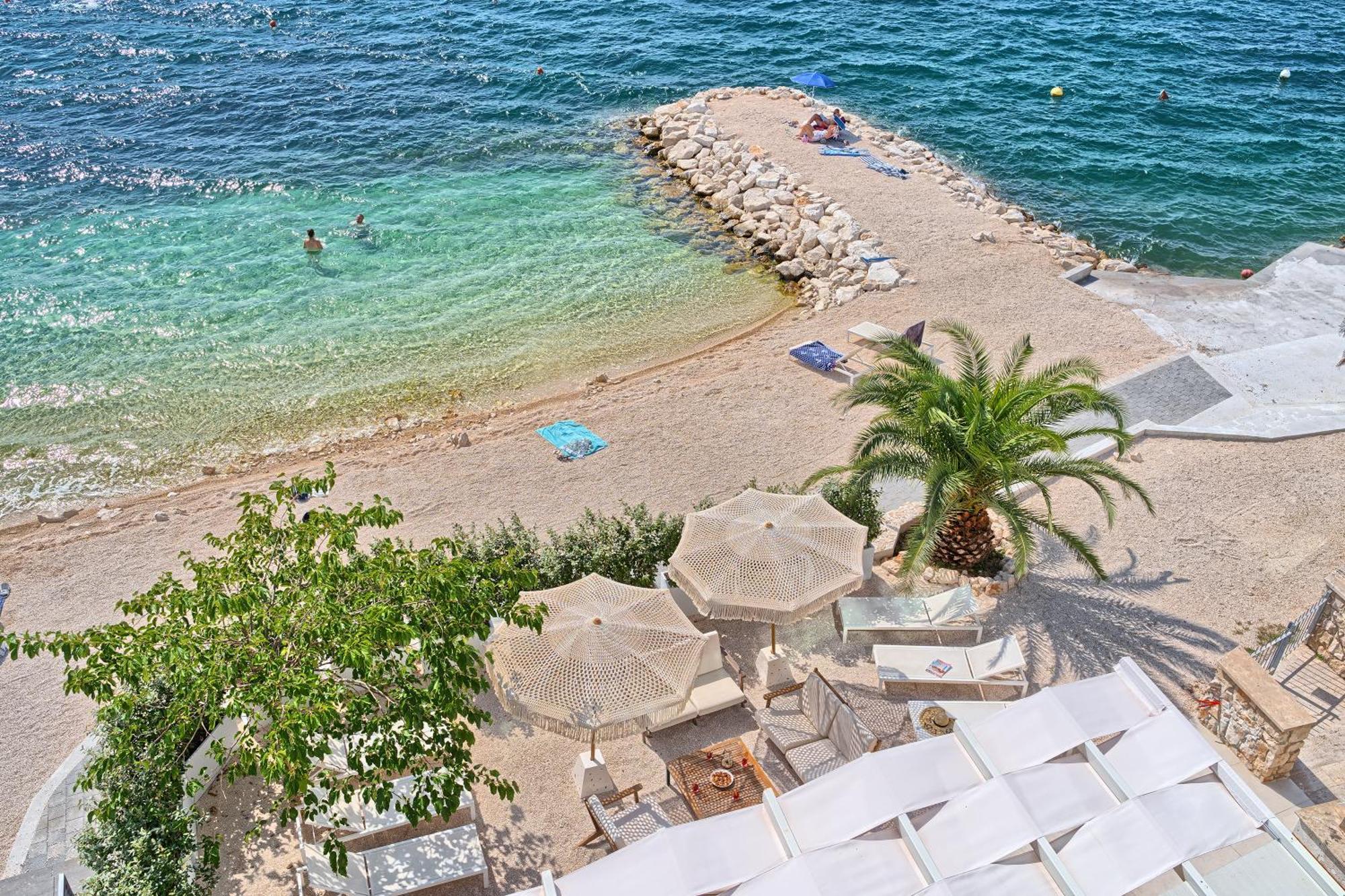 Livingstone Beach House โตรกีร์ ห้อง รูปภาพ