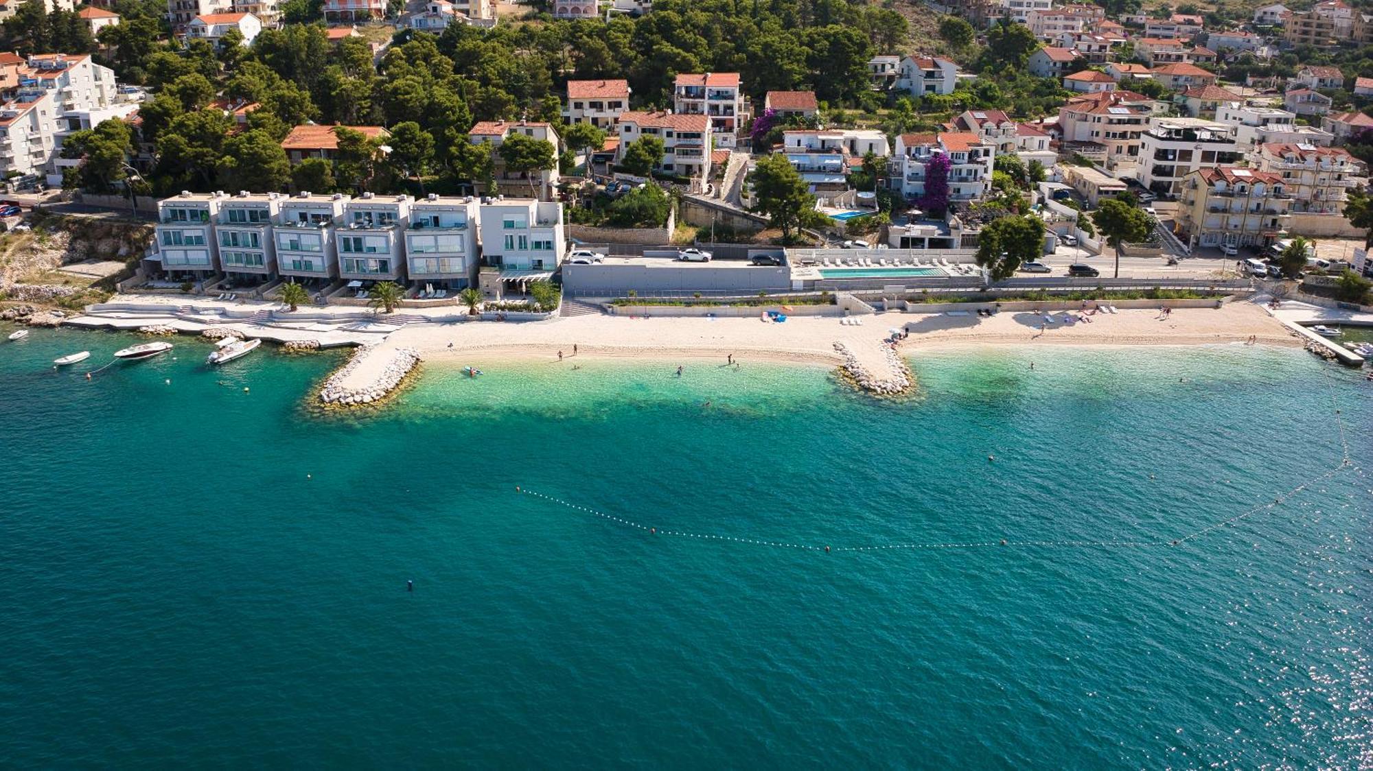 Livingstone Beach House โตรกีร์ ภายนอก รูปภาพ