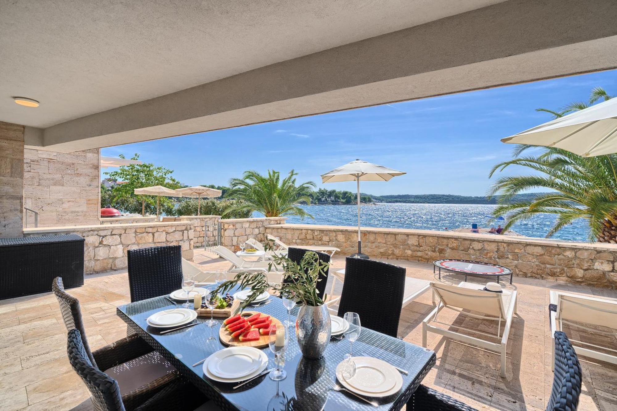 Livingstone Beach House โตรกีร์ ห้อง รูปภาพ