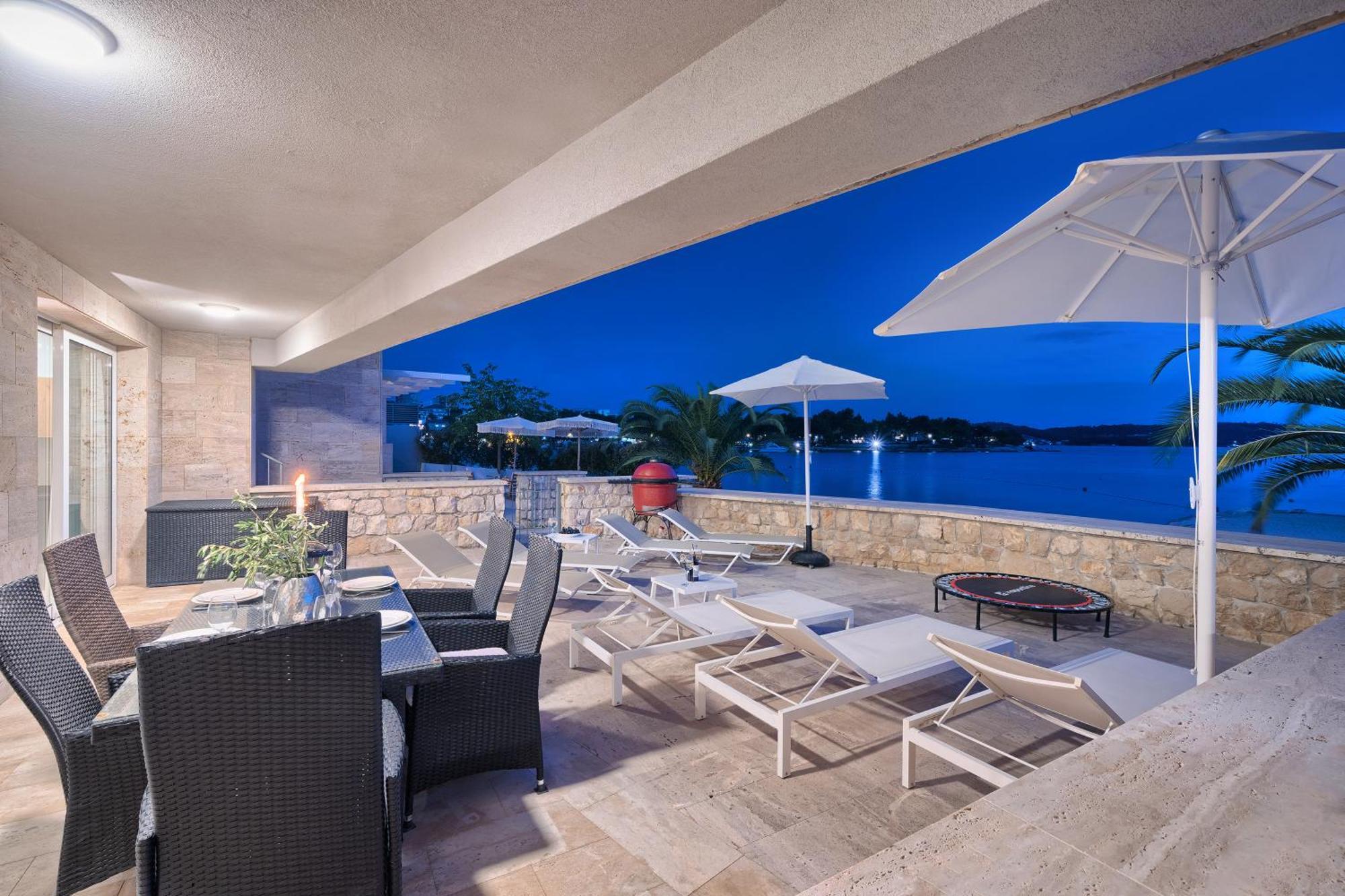 Livingstone Beach House โตรกีร์ ห้อง รูปภาพ